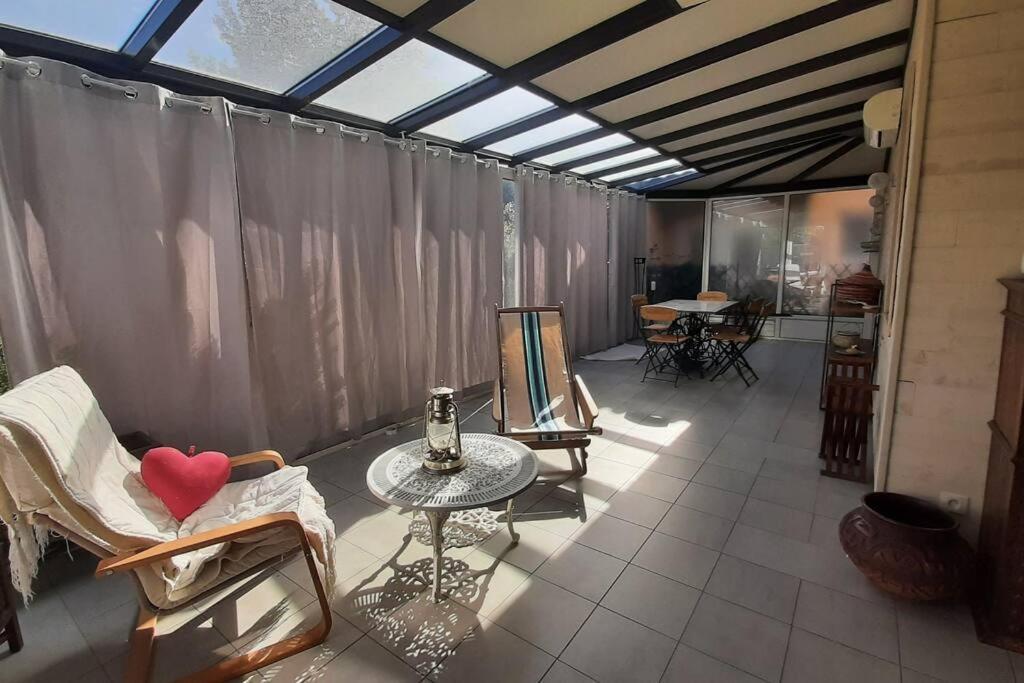 La Maison Bleue De Doudou - Coeur De Village Castera-Verduzan Exterior photo